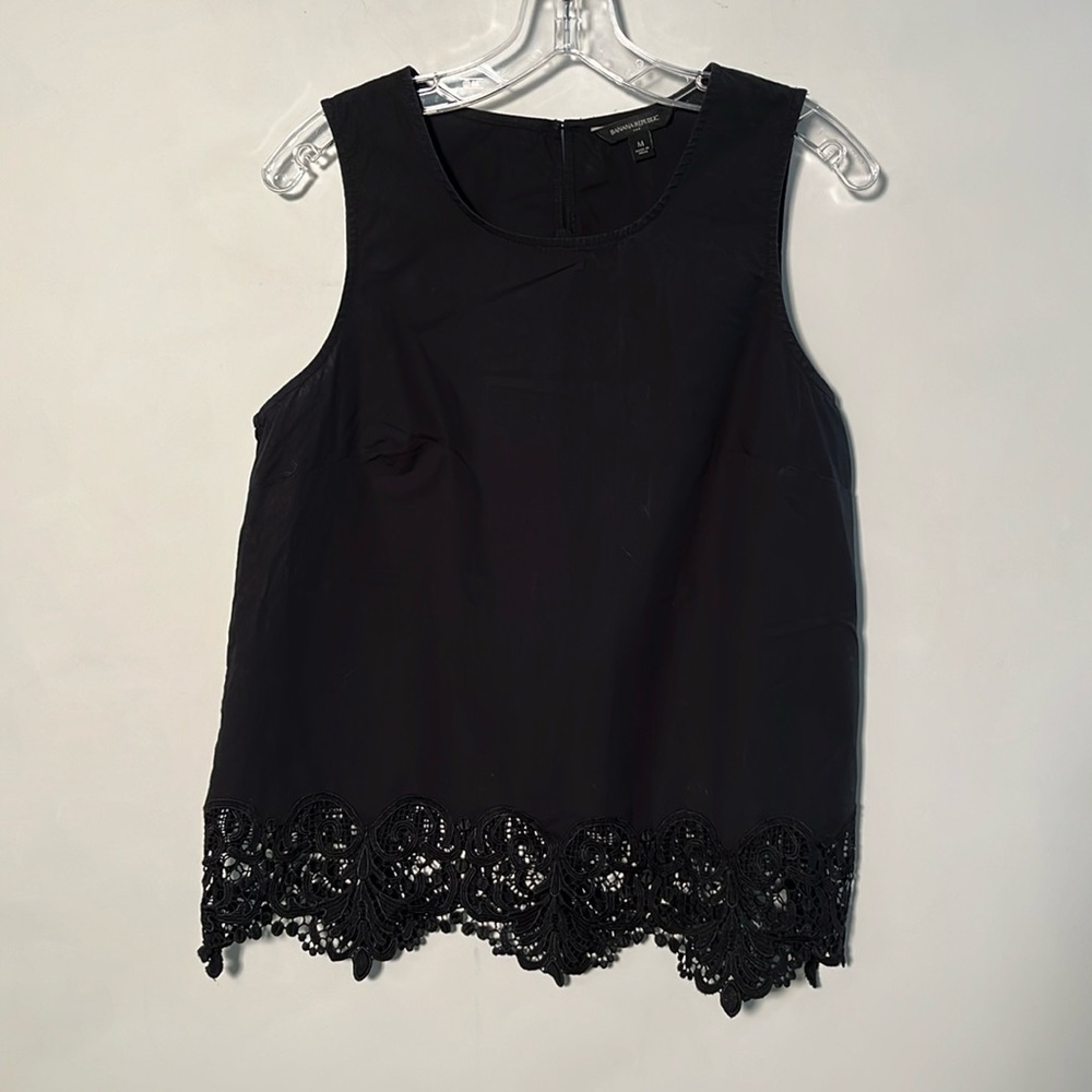 Banana Republic Black Cotton Sleeveless Embroidered Shell Blouse